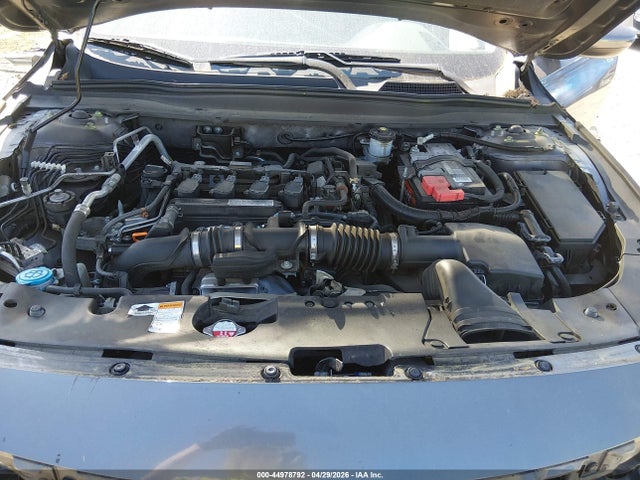 1HGCV1F11KA058413 Honda ACCORD LX
