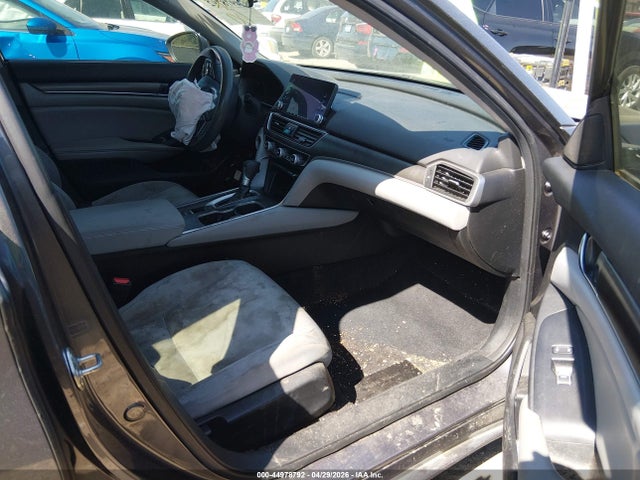 1HGCV1F11KA058413 Honda ACCORD LX