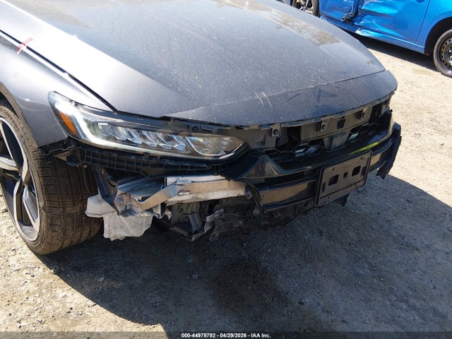 1HGCV1F11KA058413 Honda ACCORD LX