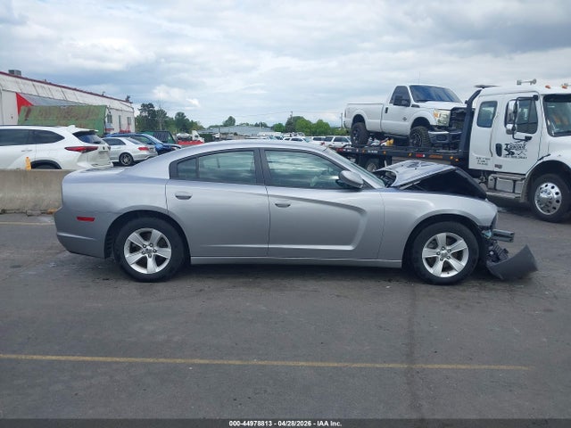 44978813 :رقم المزاد ، 2C3CDXBG0DH701468 vin ، 2013 Dodge Charger Se مزاد بيع