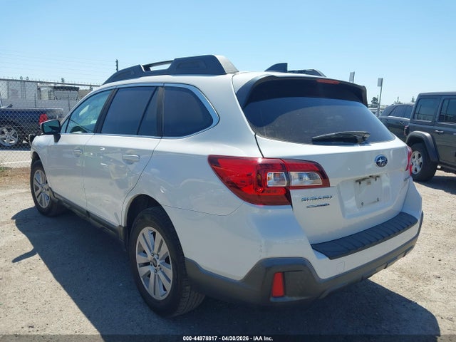4S4BSAHC0K3323310 Subaru Outback 2.5i Premium