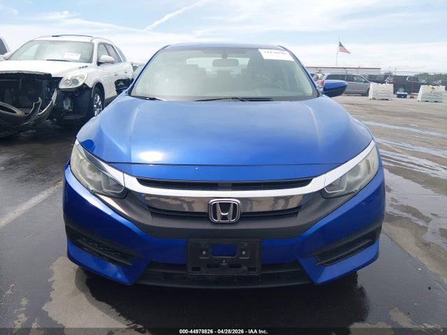 Aukcja sprzedaży 2018 Honda Civic Lx, vin: 2HGFC2F58JH507095, numer aukcji: 44978826