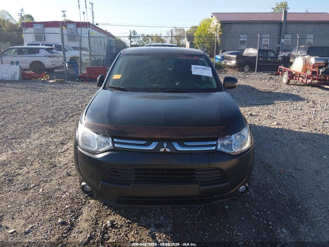 Продаж на аукціоні авто 2014 Mitsubishi Outlander Se, vin: JA4AZ3A32EZ004536, номер лоту: 44978859