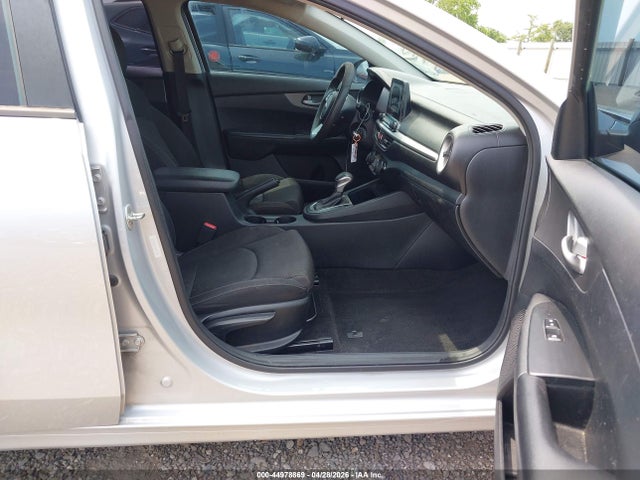 44978869 :رقم المزاد ، 3KPF24ADXKE031456 vin ، 2019 Kia Forte Lxs مزاد بيع
