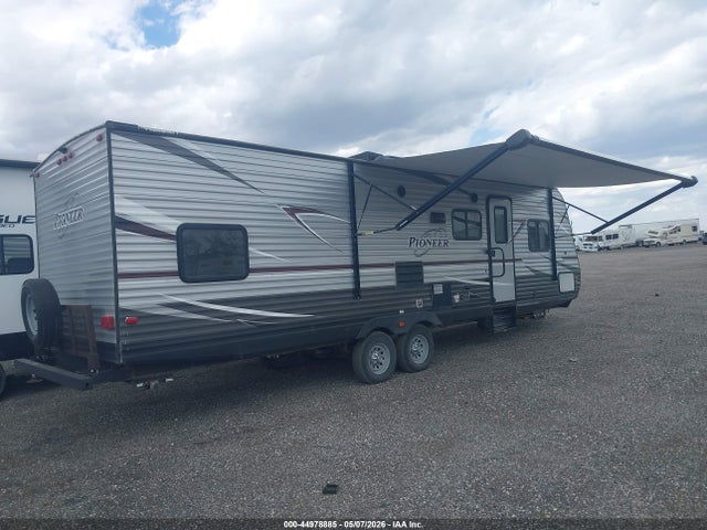 Heartland. Other 2018 5SFPB3320JE376934 Image 2