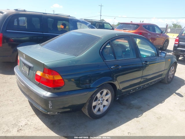 44978909 :رقم المزاد ، WBAET37462NG83318 vin ، 2002 Bmw 325i مزاد بيع