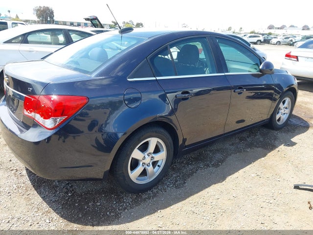 Chevrolet Cruze 1lt Auto 2015 1G1PC5SB3F7242372 Image 4