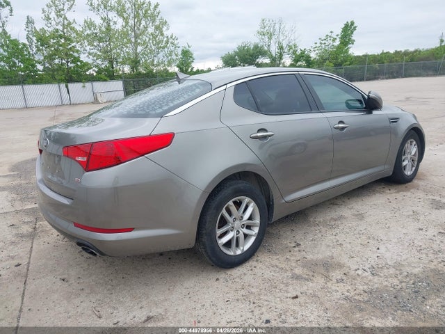 2013 Kia Optima Lx მანქანა იყიდება აუქციონზე, vin: 5XXGM4A78DG247986, აუქციონის ნომერი: 44978956