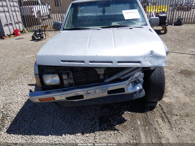 Продажа на аукционе авто 1992 Nissan Truck Short Wheelbase, vin: 1N6SD11S5NC330920, номер лота: 44978961