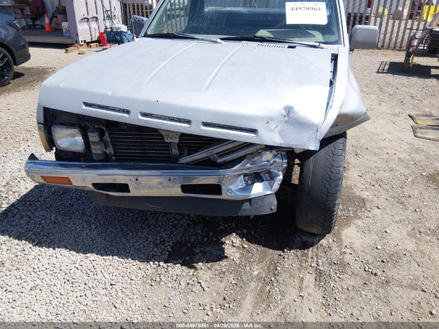 Продажа на аукционе авто 1992 Nissan Truck Short Wheelbase, vin: 1N6SD11S5NC330920, номер лота: 44978961