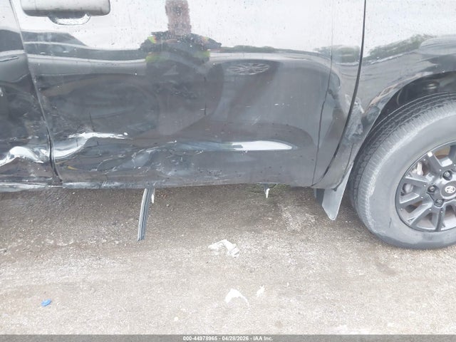 44978965 :رقم المزاد ، 5TFUY5F14MX013113 vin ، 2021 Toyota Tundra Sr5 مزاد بيع