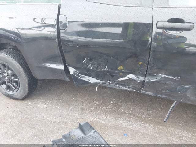 44978965 :رقم المزاد ، 5TFUY5F14MX013113 vin ، 2021 Toyota Tundra Sr5 مزاد بيع