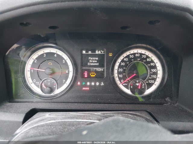 44979001 :رقم المزاد ، 3C6UR5CJ7HG679871 vin ، 2017 Ram 2500 Tradesman  4x4 6'4 Box مزاد بيع