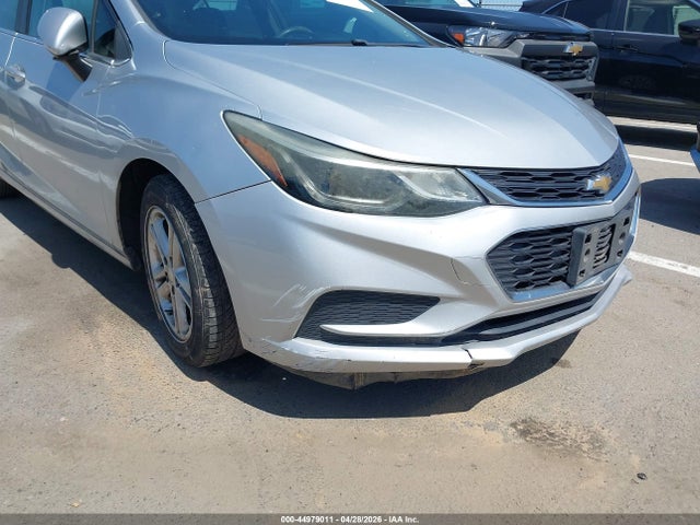 2017 Chevrolet Cruze Lt Auto მანქანა იყიდება აუქციონზე, vin: 1G1BE5SM9H7105686, აუქციონის ნომერი: 44979011