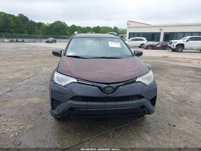 44979016 :رقم المزاد ، 2T3ZFREV3JW422727 vin ، 2018 Toyota Rav4 Le مزاد بيع
