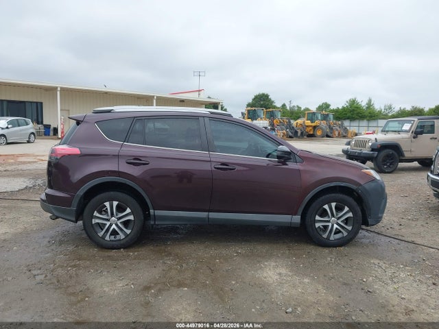 44979016 :رقم المزاد ، 2T3ZFREV3JW422727 vin ، 2018 Toyota Rav4 Le مزاد بيع