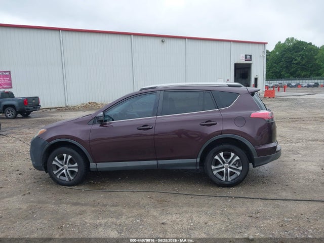 44979016 :رقم المزاد ، 2T3ZFREV3JW422727 vin ، 2018 Toyota Rav4 Le مزاد بيع