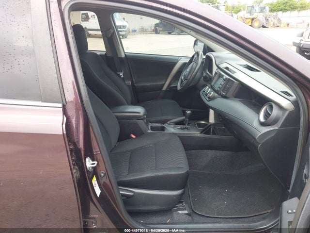 44979016 :رقم المزاد ، 2T3ZFREV3JW422727 vin ، 2018 Toyota Rav4 Le مزاد بيع