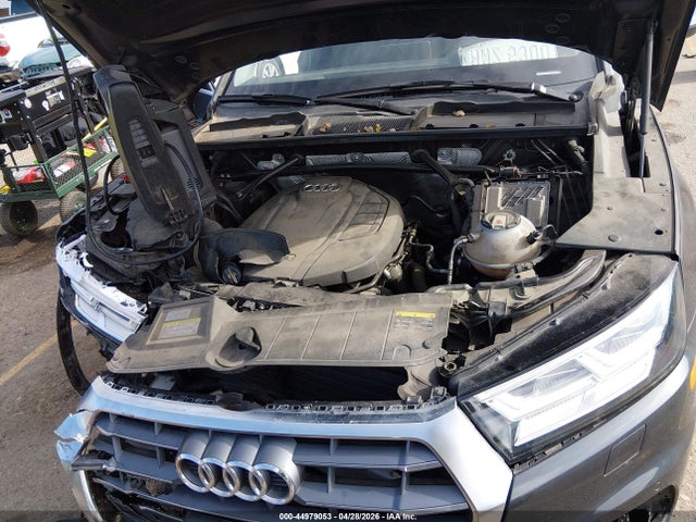 2018 Audi Q5 2.0t Premium/2.0t Tech Premium მანქანა იყიდება აუქციონზე, vin: WA1BNAFY9J2154896, აუქციონის ნომერი: 44979053