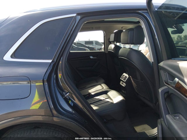 2018 Audi Q5 2.0t Premium/2.0t Tech Premium მანქანა იყიდება აუქციონზე, vin: WA1BNAFY9J2154896, აუქციონის ნომერი: 44979053