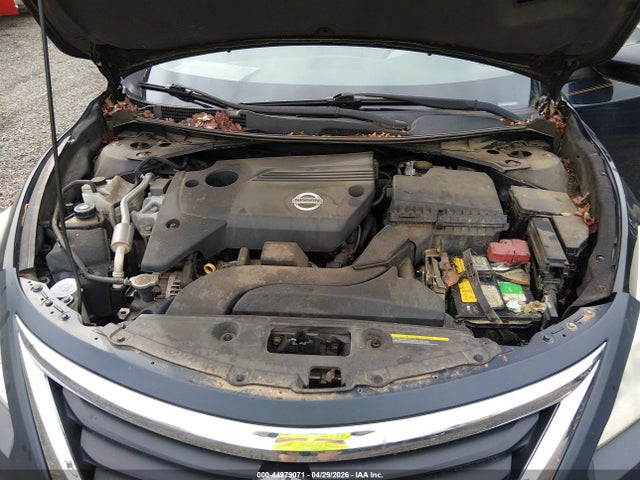 2013 Nissan Altima 2.5 S მანქანა იყიდება აუქციონზე, vin: 1N4AL3AP6DC275715, აუქციონის ნომერი: 44979071