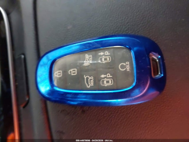 2022 Hyundai Tucson Limited მანქანა იყიდება აუქციონზე, vin: 5NMJE3AE2NH095721, აუქციონის ნომერი: 44979096