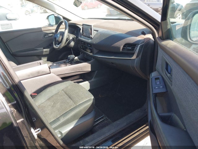 5N1AT3AA1MC830457 Nissan Rogue S Fwd