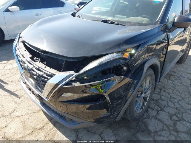 5N1AT3AA1MC830457 Nissan Rogue S Fwd