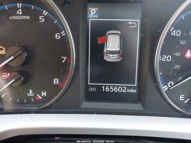 Продажа на аукционе авто 2017 Toyota Rav4 Xle, vin: JTMWFREV1HJ705476, номер лота: 44979131
