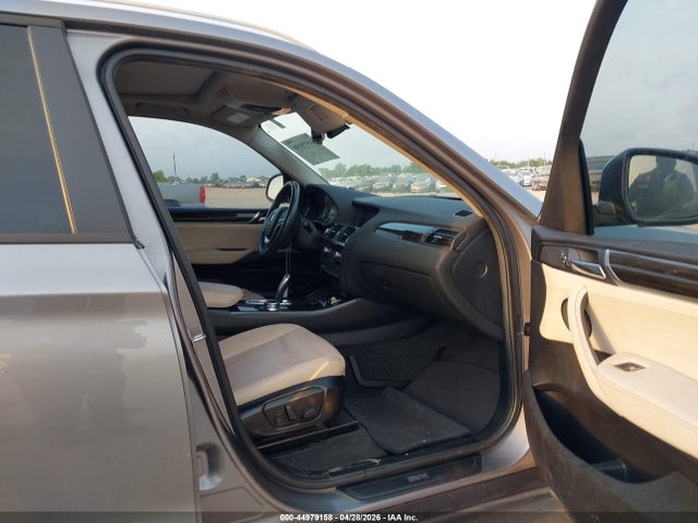 2017 Bmw X3 Xdrive28i მანქანა იყიდება აუქციონზე, vin: 5UXWX9C52H0T09707, აუქციონის ნომერი: 44979158