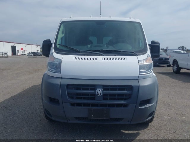 3C6TRVAG9JE146618 RAM Promaster 1500 Low Roof 136 Wb