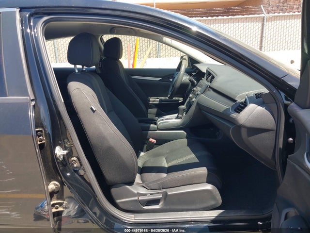 44979168 :رقم المزاد ، 19XFC2F57GE206241 vin ، 2016 Honda Civic Lx مزاد بيع