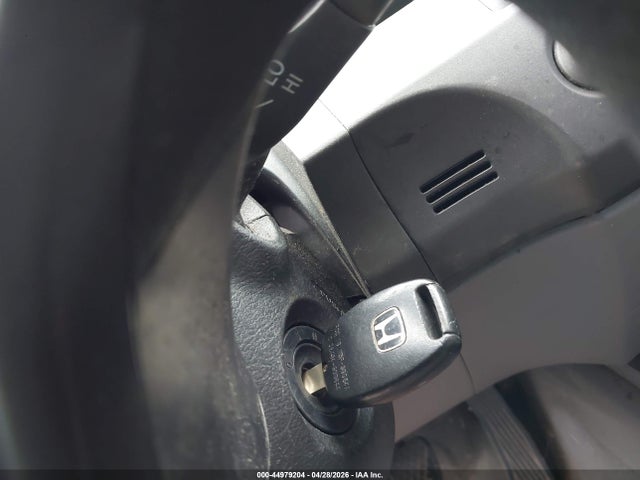 44979204 :رقم المزاد ، 2HGFG116X6H573119 vin ، 2006 Honda Civic Lx مزاد بيع