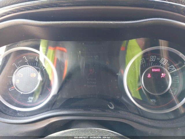 2015 Dodge Challenger R/t მანქანა იყიდება აუქციონზე, vin: 2C3CDZAT5FH500386, აუქციონის ნომერი: 44979217
