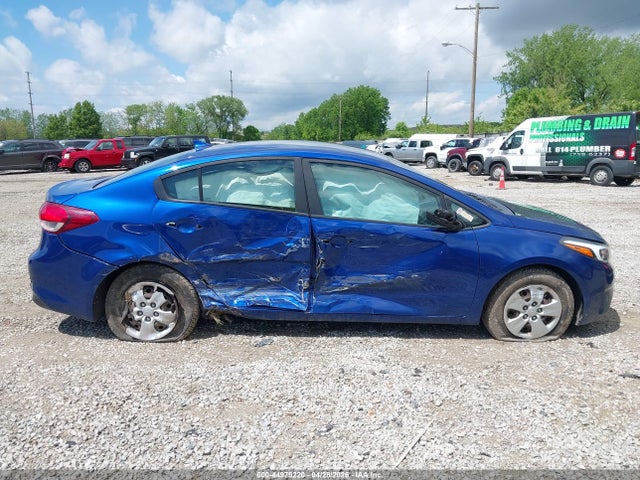 Продаж на аукціоні авто 2017 Kia Forte Lx, vin: 3KPFK4A72HE011611, номер лоту: 44979220