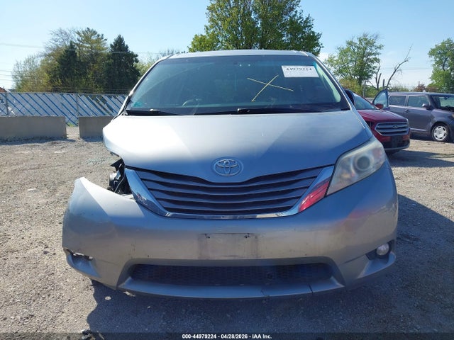 Продаж на аукціоні авто 2015 Toyota Sienna Xle Premium 8 Passenger, vin: 5TDYK3DC2FS562491, номер лоту: 44979224