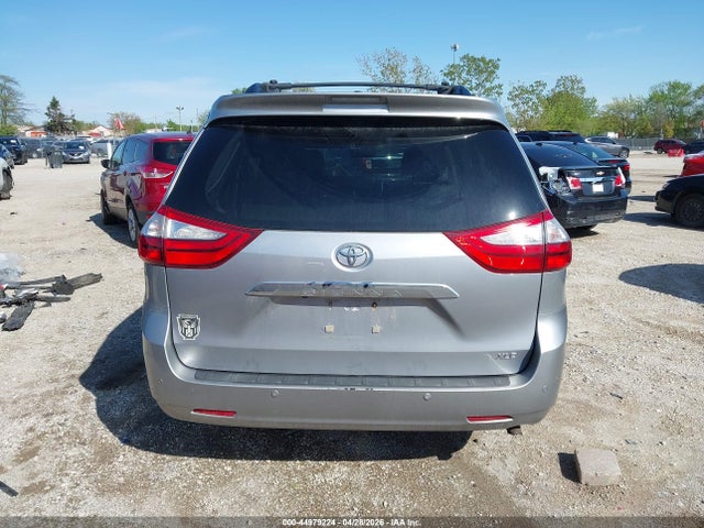Продаж на аукціоні авто 2015 Toyota Sienna Xle Premium 8 Passenger, vin: 5TDYK3DC2FS562491, номер лоту: 44979224