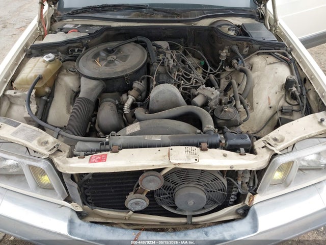 1982 Mercedes-benz 300 Sd მანქანა იყიდება აუქციონზე, vin: WDBCB20A0CB021742, აუქციონის ნომერი: 44979234