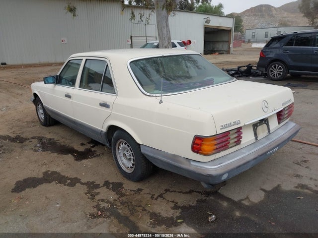 1982 Mercedes-benz 300 Sd მანქანა იყიდება აუქციონზე, vin: WDBCB20A0CB021742, აუქციონის ნომერი: 44979234