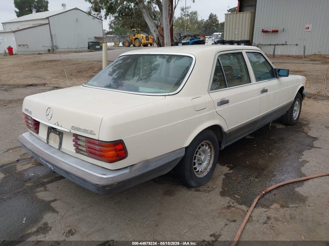 1982 Mercedes-benz 300 Sd მანქანა იყიდება აუქციონზე, vin: WDBCB20A0CB021742, აუქციონის ნომერი: 44979234