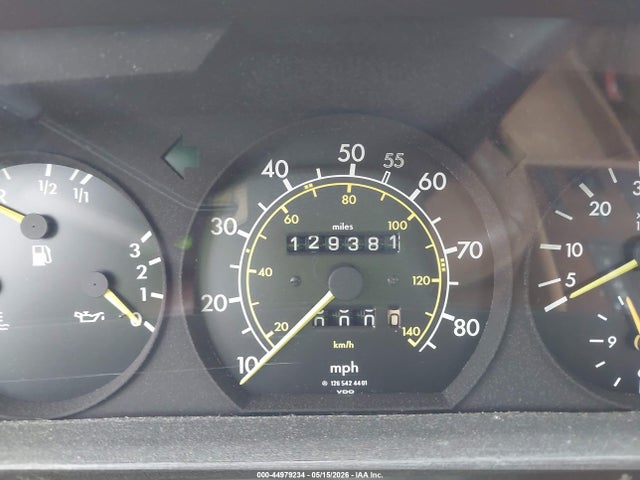 1982 Mercedes-benz 300 Sd მანქანა იყიდება აუქციონზე, vin: WDBCB20A0CB021742, აუქციონის ნომერი: 44979234