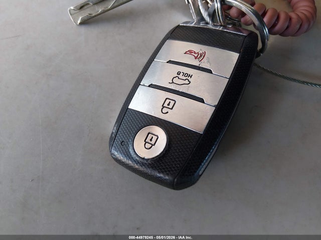 44979245 :رقم المزاد ، 5XXGN4A77FG418582 vin ، 2015 Kia Optima Ex مزاد بيع