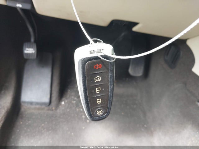 Продаж на аукціоні авто 2019 Lincoln Mkt Reserve, vin: 2LMHJ5AT0KBL02217, номер лоту: 44979267