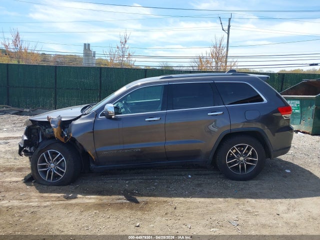 44979301 :رقم المزاد ، 1C4RJEBG8JC400268 vin ، 2018 Jeep Grand Cherokee Limited 4x2 مزاد بيع