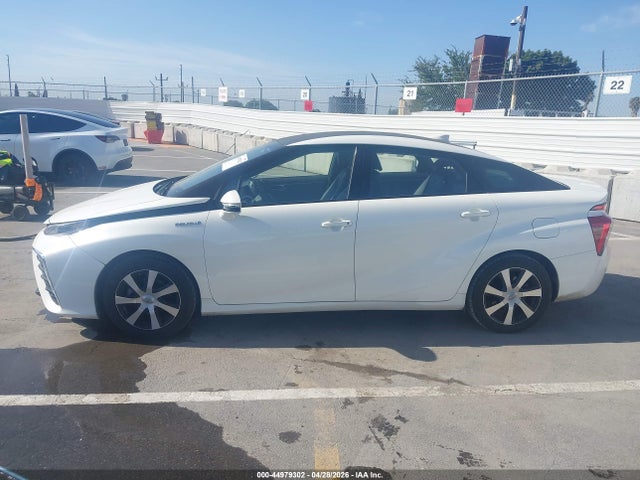 Toyota Mirai 2019 JTDBVRBD0KA005677 Image 14