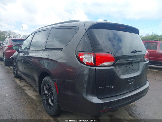 Продаж на аукціоні авто 2019 Chrysler Pacifica Touring L Plus, vin: 2C4RC1EG7KR588322, номер лоту: 44979303