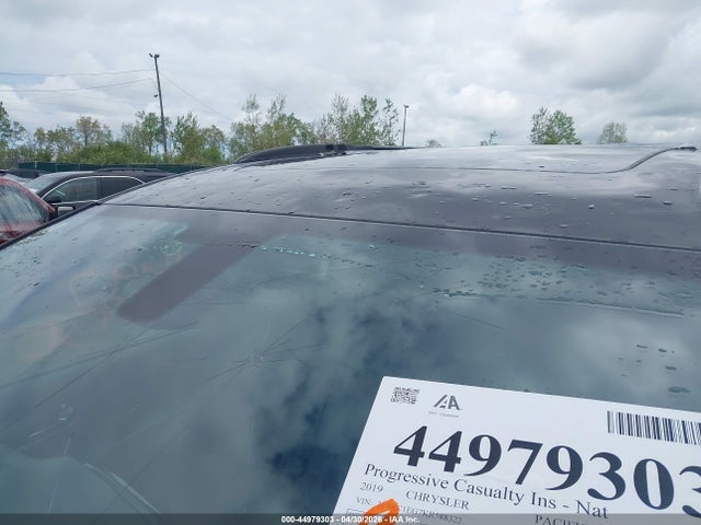 Продаж на аукціоні авто 2019 Chrysler Pacifica Touring L Plus, vin: 2C4RC1EG7KR588322, номер лоту: 44979303