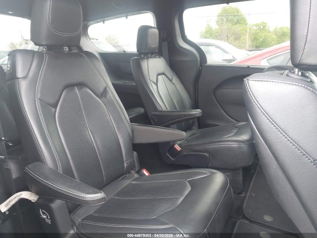 Продаж на аукціоні авто 2019 Chrysler Pacifica Touring L Plus, vin: 2C4RC1EG7KR588322, номер лоту: 44979303
