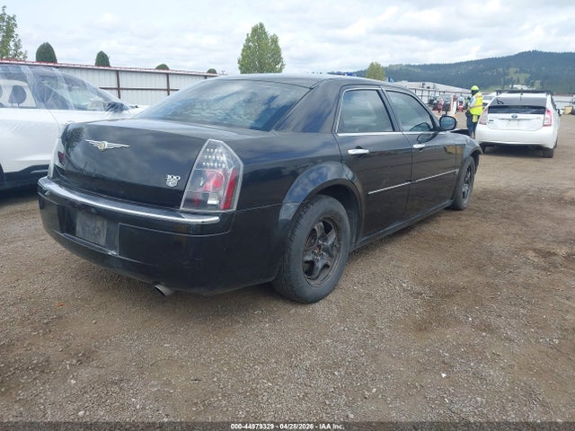 2006 Chrysler 300c მანქანა იყიდება აუქციონზე, vin: 2C3KA63H16H425259, აუქციონის ნომერი: 44979329