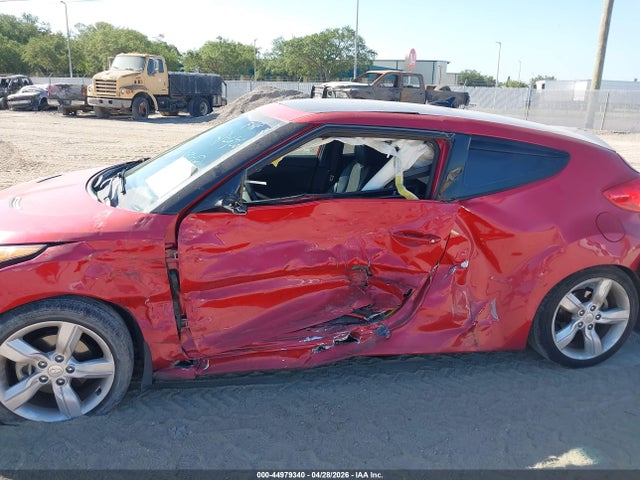 Продажа на аукционе авто 2014 Hyundai Veloster Base W/black, vin: KMHTC6AD3EU205767, номер лота: 44979340